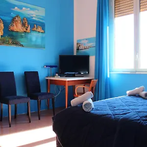 2* Couette-café La Maison Del Sole
